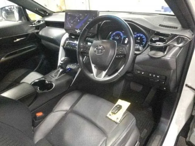 Toyota Harrier Hybrid 2023 — миниатюра 3