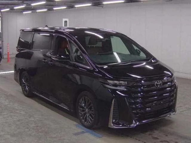 Toyota Vellfire 2024 — фото 1, купить с доставкой в Москву