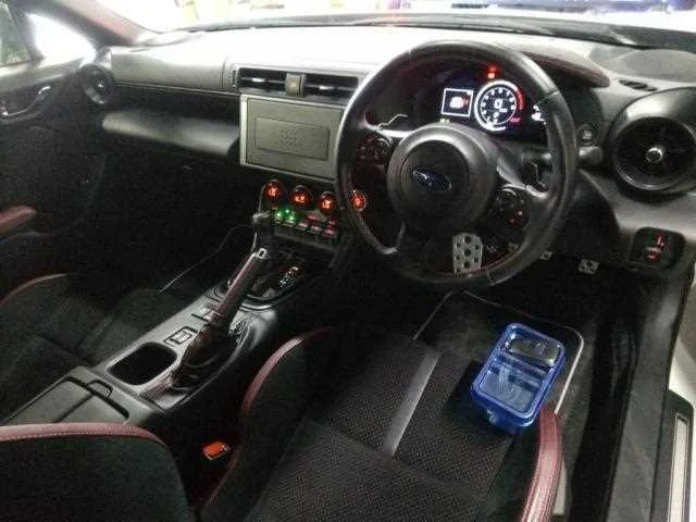 Subaru BRZ 2023 — миниатюра 3