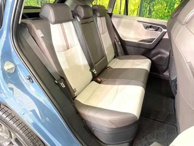Toyota RAV4 2024 — миниатюра 3