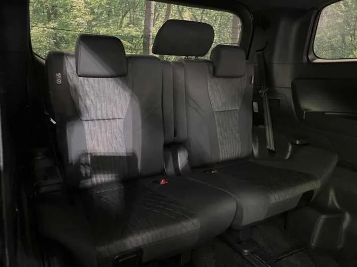 Toyota Alphard Hybrid 2025 — миниатюра 3