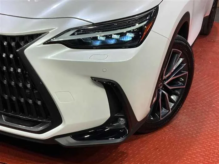 Lexus NX 2022 — миниатюра 3