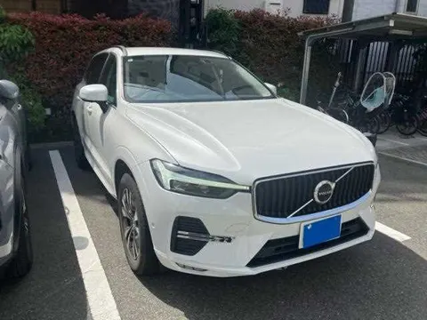 Volvo XC60 2022 купить в Москве