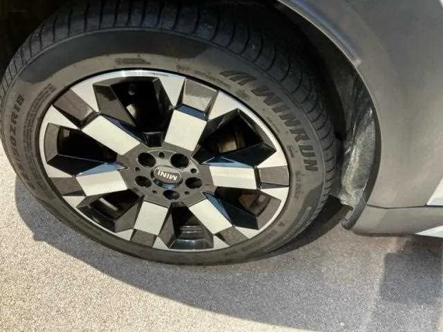 BMW MINI Other 2023 — миниатюра 2