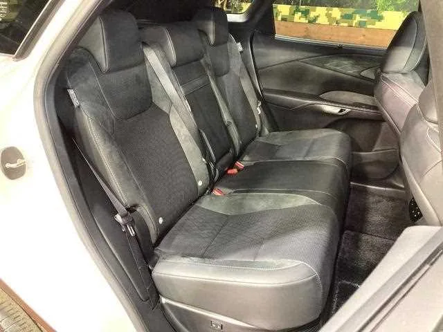 Lexus RX 2023 — миниатюра 3