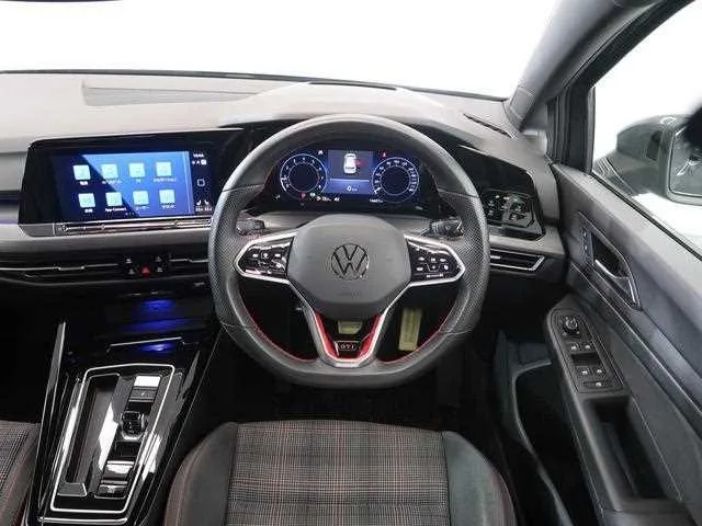 Volkswagen Golf GTI 2023 — миниатюра 2