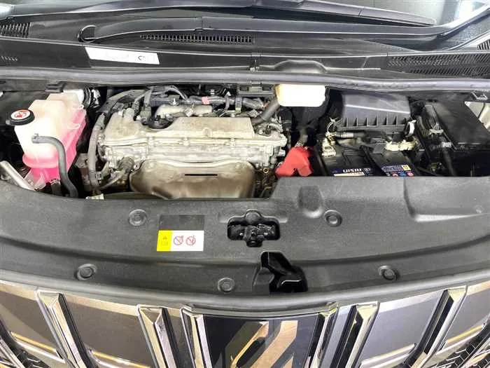 Toyota Alphard 2022 — миниатюра 2