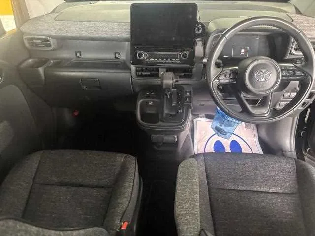 Toyota Sienta 2022 — миниатюра 4