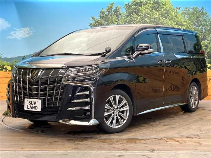 Toyota Alphard 2022 — фото 1, купить с доставкой в Москву