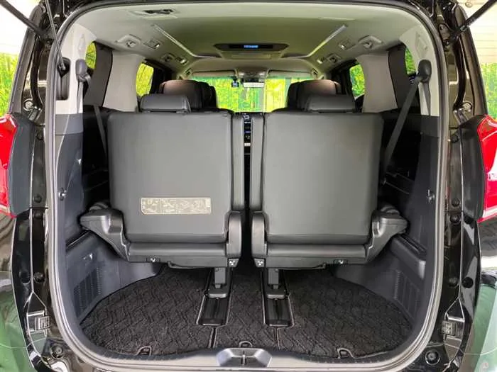 Toyota Alphard 2022 — миниатюра 3