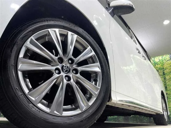 Toyota Alphard 2023 — миниатюра 5