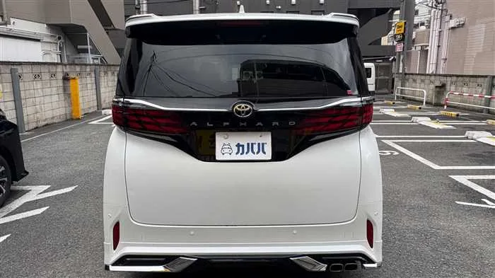 Toyota Alphard Z 2024 — миниатюра 4