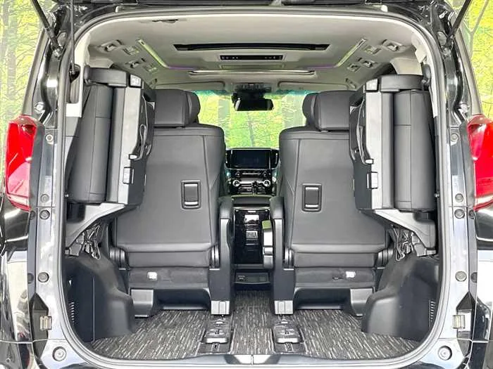 Toyota Alphard 2023 — миниатюра 5