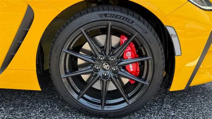 Toyota 86 RZ 2025 — миниатюра 5