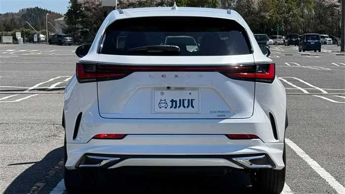 Lexus NX 350h L AWD 2023 — миниатюра 4