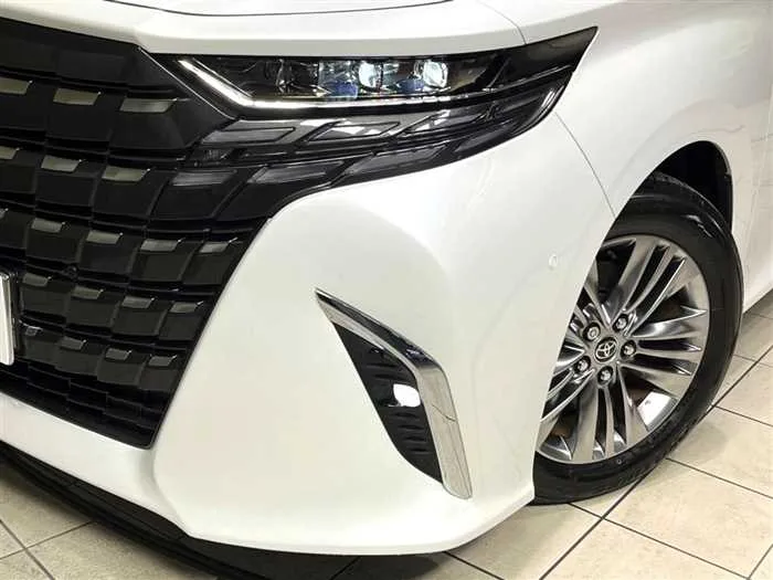 Toyota Alphard 2025 — миниатюра 2