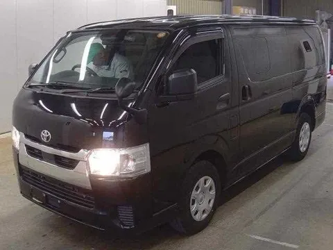 Toyota Hiace Van 2023 купить в Москве