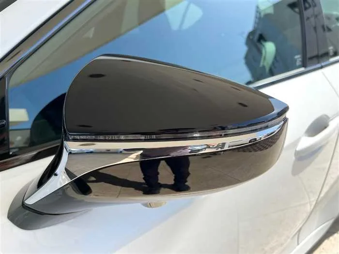 Lexus IS 2023 — миниатюра 2