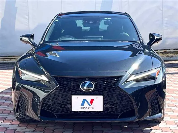 Lexus IS 2023 — миниатюра 2