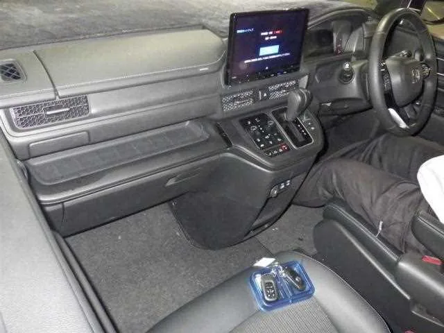 Honda Step WGN 2025 — миниатюра 3