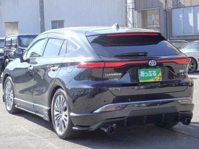 Toyota Harrier Hybrid 2023 — миниатюра 3