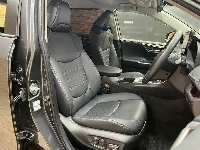 Toyota RAV4 G 2023 — миниатюра 2