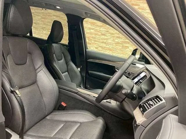 Volvo XC90 2023 — миниатюра 2