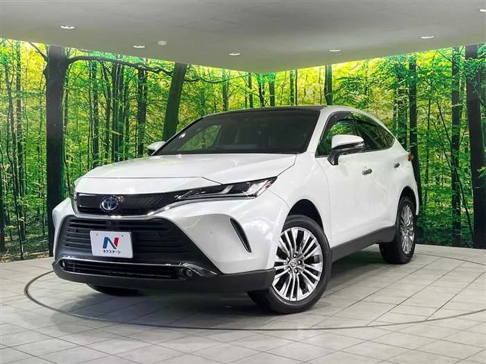 Toyota Harrier Hybrid 2023 — фото 1, купить с доставкой в Москву