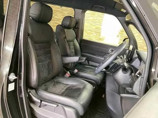 Honda Step WGN 2023 — миниатюра 2