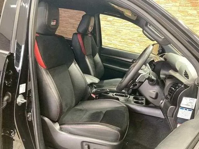 Toyota Hilux ZGR SPORT 2022 — миниатюра 2