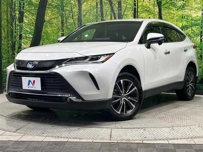 Toyota Harrier Hybrid 2023 — фото 1, купить с доставкой в Москву