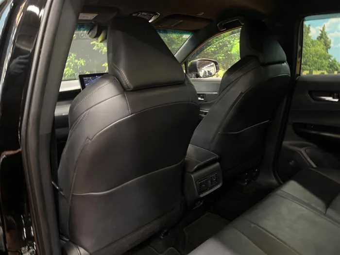 Toyota Harrier Hybrid 2023 — миниатюра 3