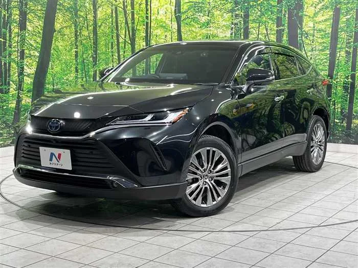 Toyota Harrier Hybrid 2024 — фото 1, купить с доставкой в Москву