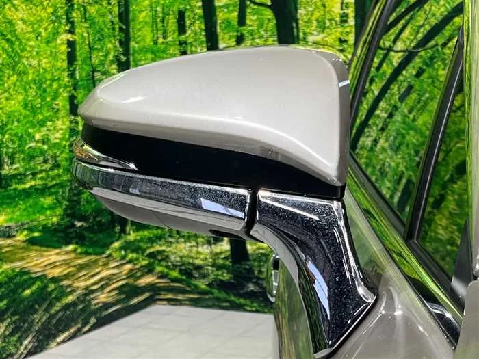 Toyota Harrier Hybrid 2023 — миниатюра 5
