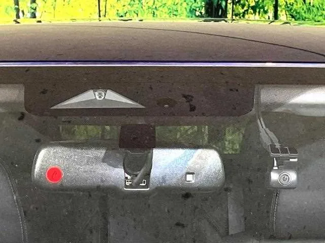 Mitsubishi Outlander 2023 — миниатюра 2