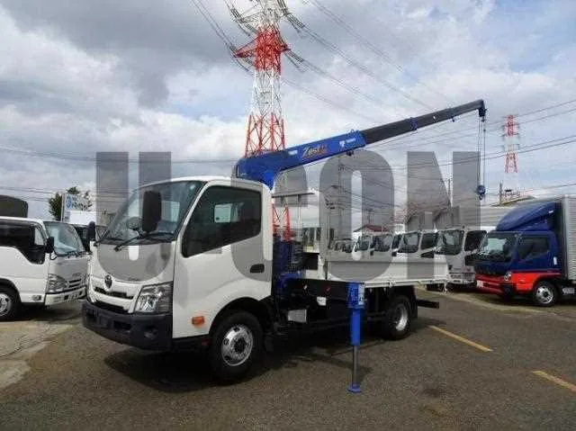 Toyota Dyna Truck 2023 — фото 1, купить с доставкой в Москву