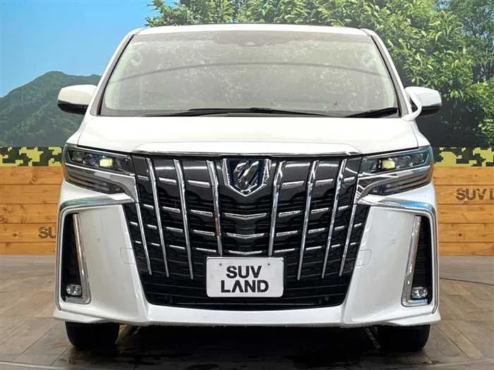 Toyota Alphard Hybrid 2022 — миниатюра 3