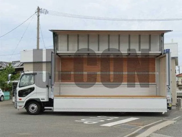 Mitsubishi Fuso Fighter 2025 — миниатюра 3