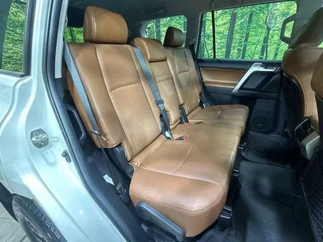 Toyota Land Cruiser Prado 2022 — миниатюра 3