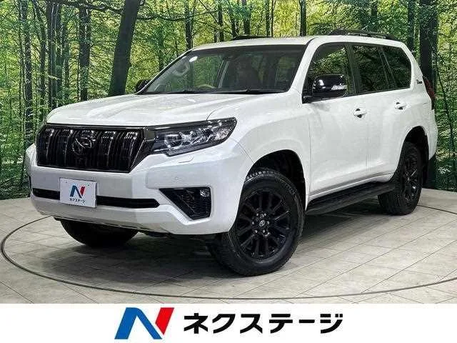 Toyota Land Cruiser Prado 2022 — фото 1, купить с доставкой в Москву