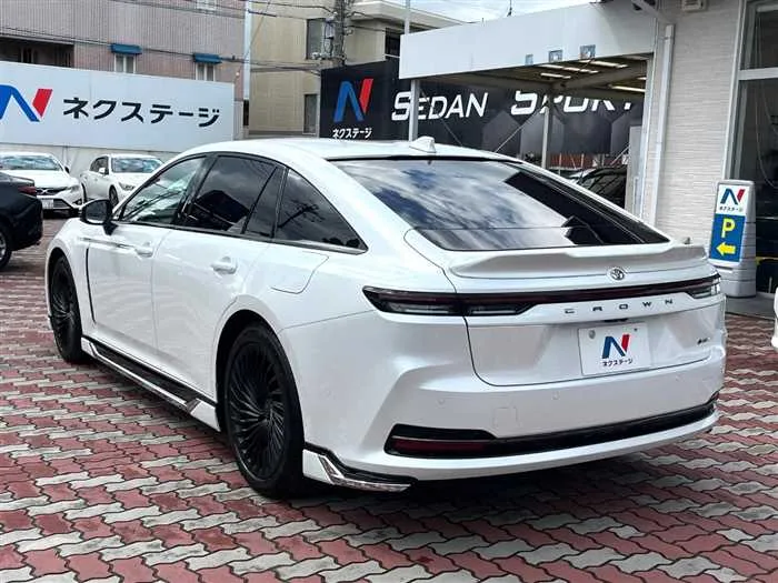 Toyota Crown 2025 — миниатюра 5
