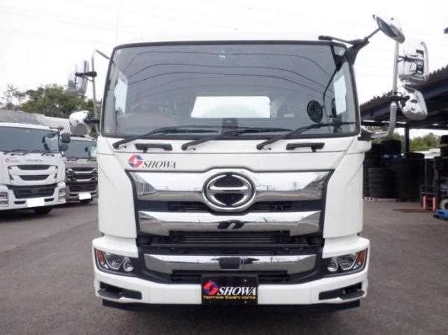 Hino Profia 2024 — миниатюра 2