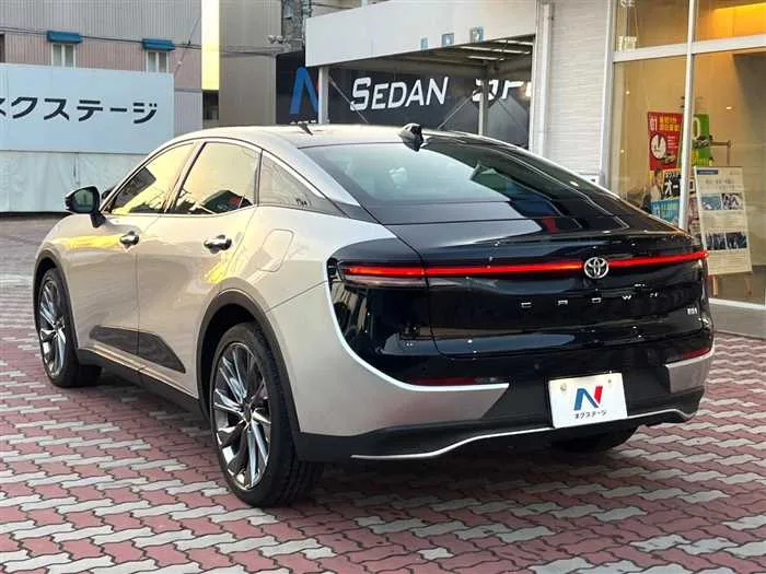 Toyota Crown 2023 — миниатюра 5