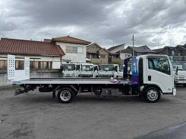Isuzu Elf Truck 2024 — миниатюра 2