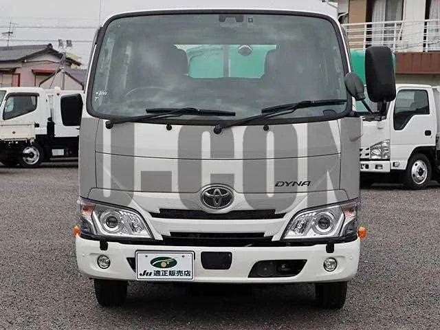 Toyota Dyna Truck 2023 — миниатюра 2