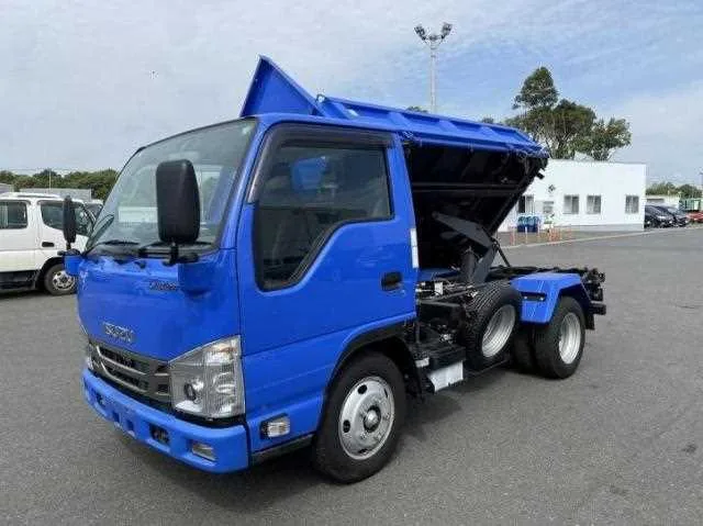 Isuzu Elf Truck 2023 — миниатюра 3