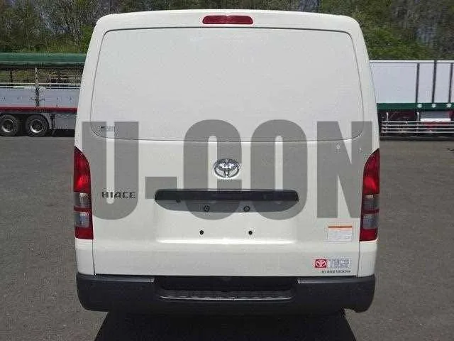 Toyota Hiace Van 2024 — миниатюра 2