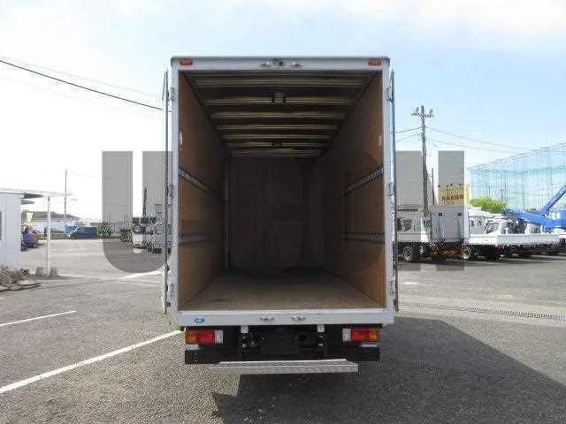 Hino Dutro 2024 — миниатюра 5