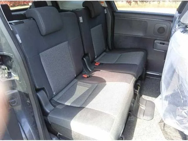 Toyota Sienta 2024 — миниатюра 5