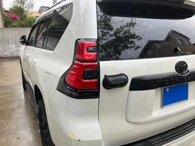 Toyota Land Cruiser Prado 2023 — миниатюра 4